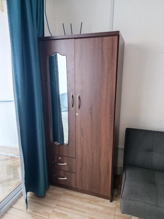 Rooms 101 贡布 外观 照片